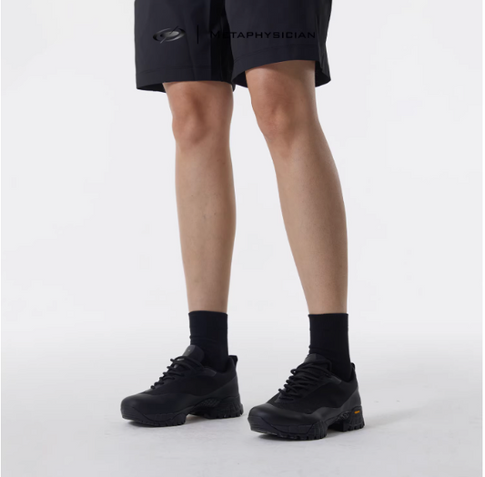 Diagonal Lace-up Hiking Sneaker