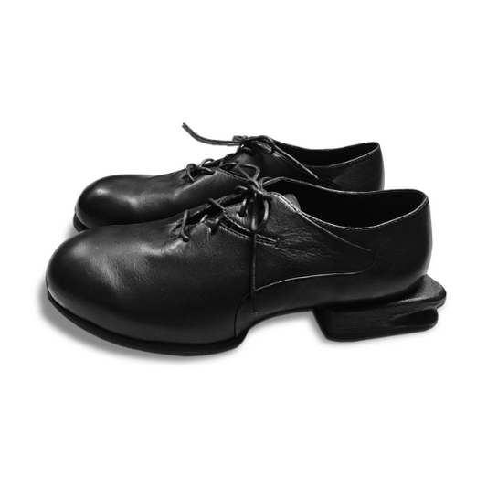 Maestro special-shaped heel shoes