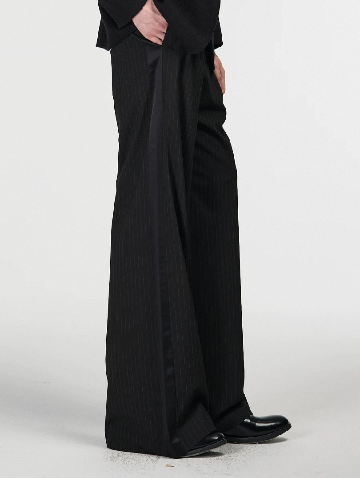 Smoking Stripe Side Line Trousers