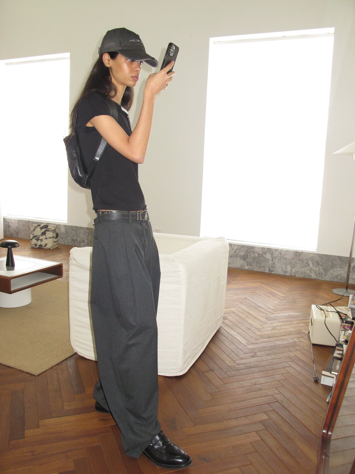 Striped gray scimitar trousers