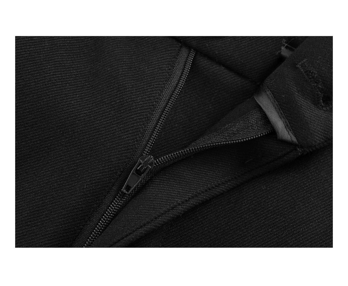 Pleated Drape Wool Trouser