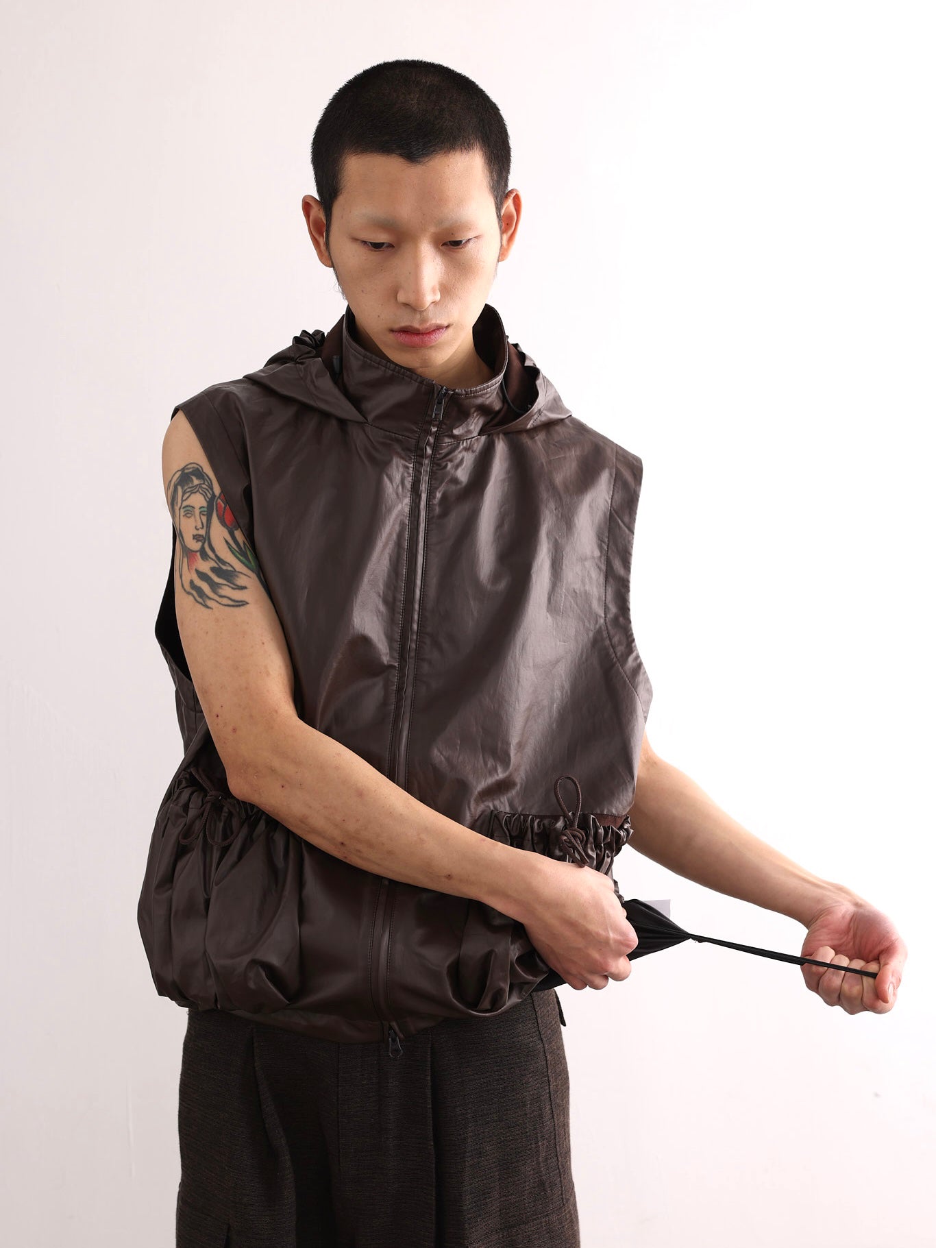 Coated Drawstring Hooded Vest M06