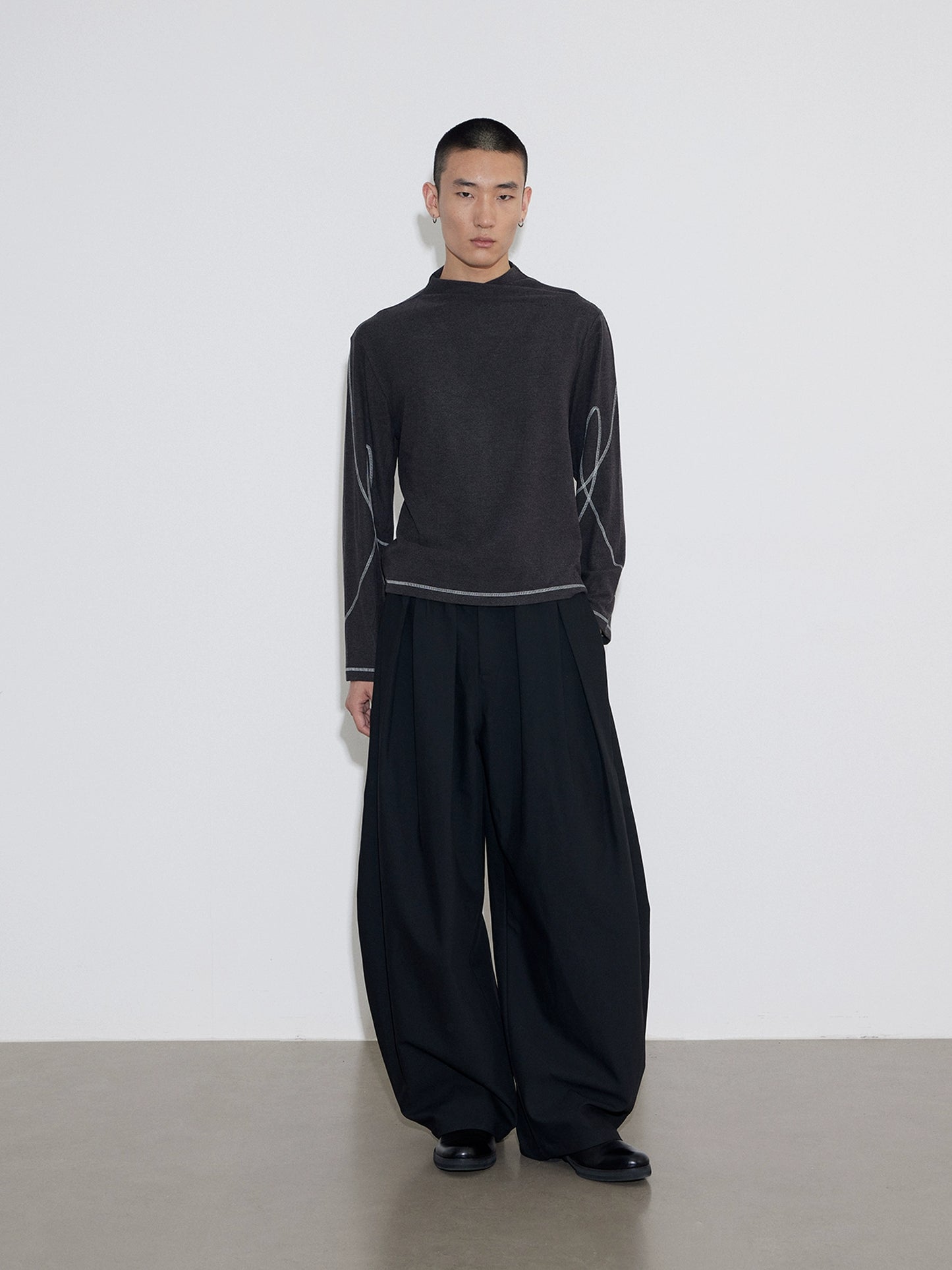 Slanted collar Topstitch Knit