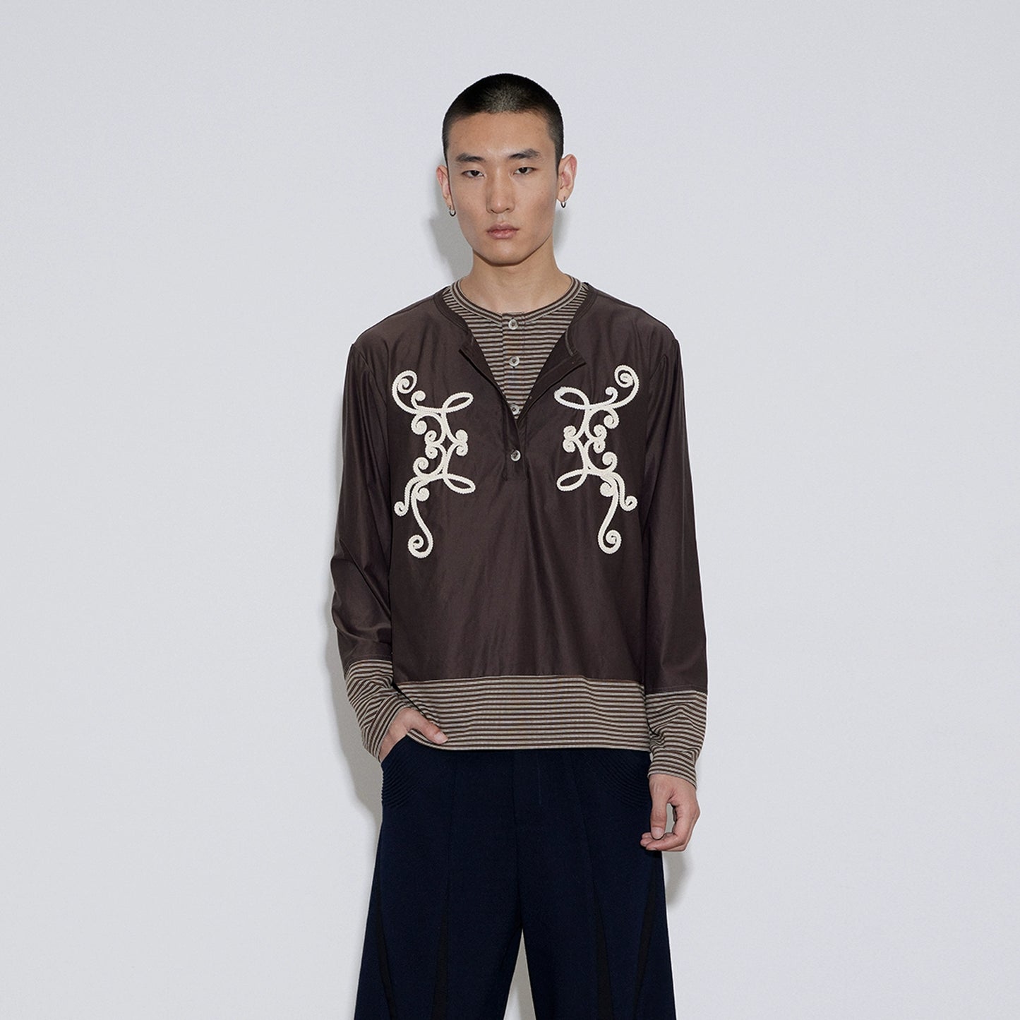 Stripe Fake layered Long Sleeve vintage embroidered T-shirt