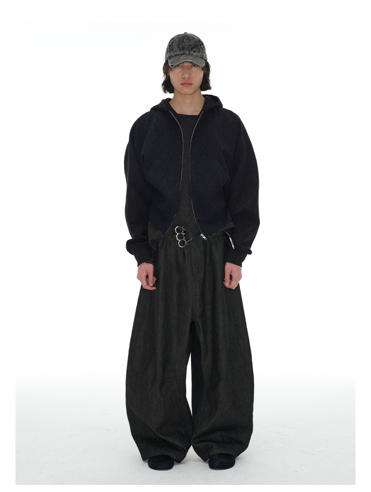 Double-sidestitched wide straight Denim