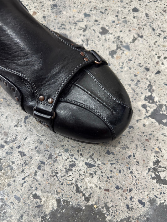 Washed rivet motorcycle shoes