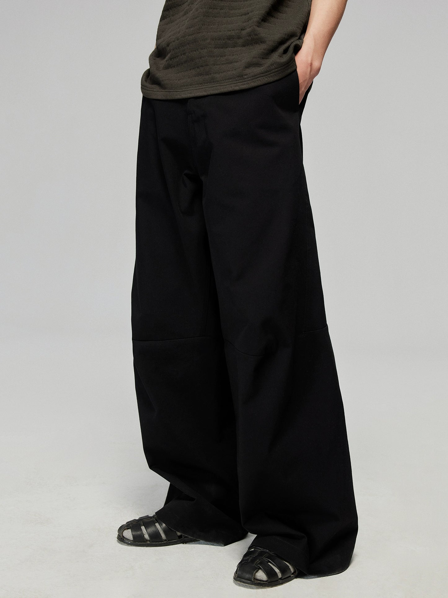 Straight-leg casual trousers