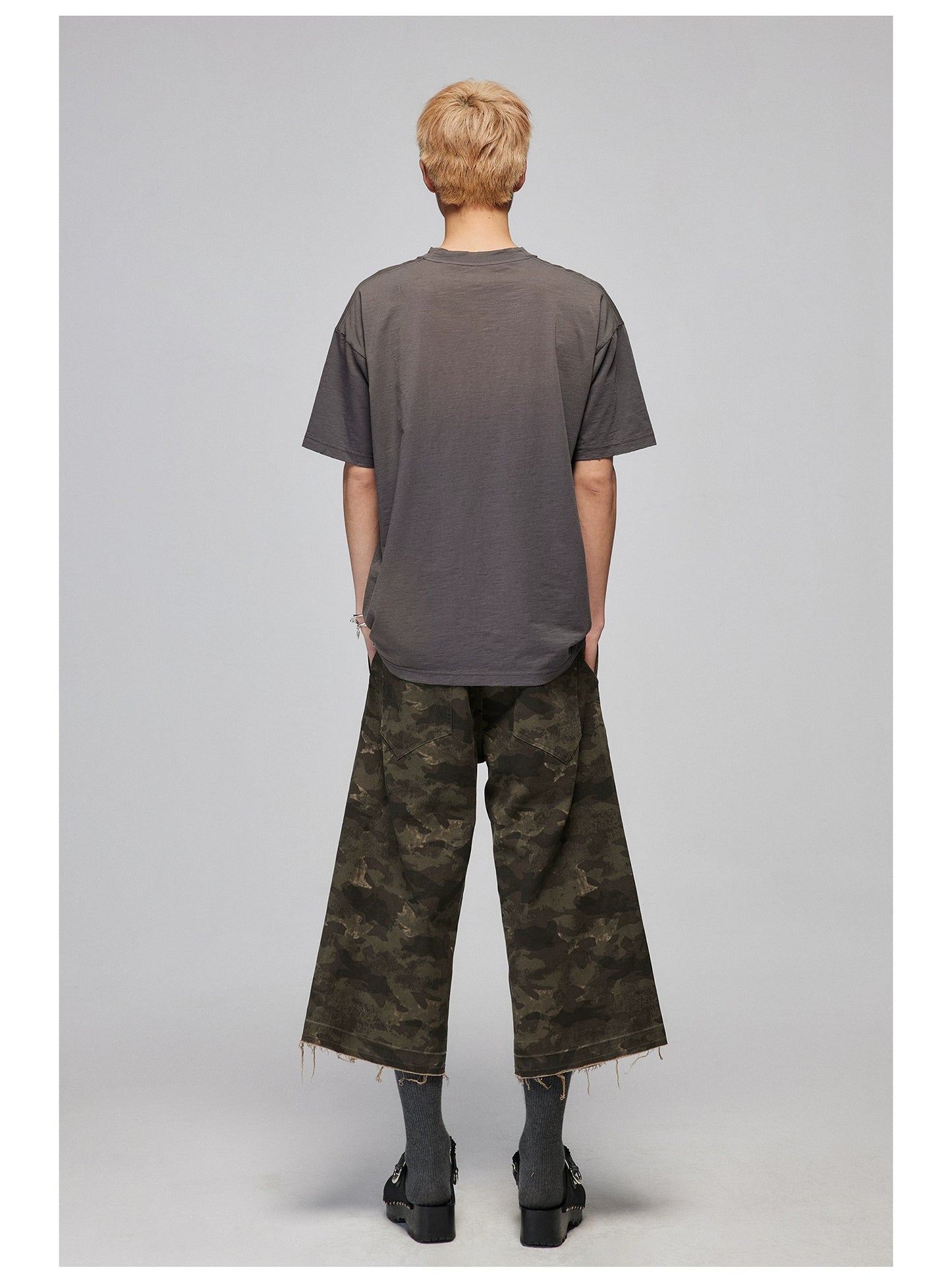 Spray Dye Distressed Short Sleeve T-Shirt