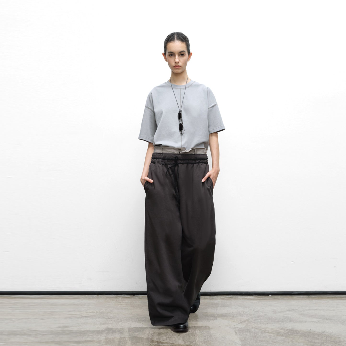 Woven belt wide-leg knit sweatpants