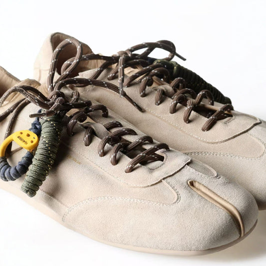 khaki soft cowhide tabi sneakers