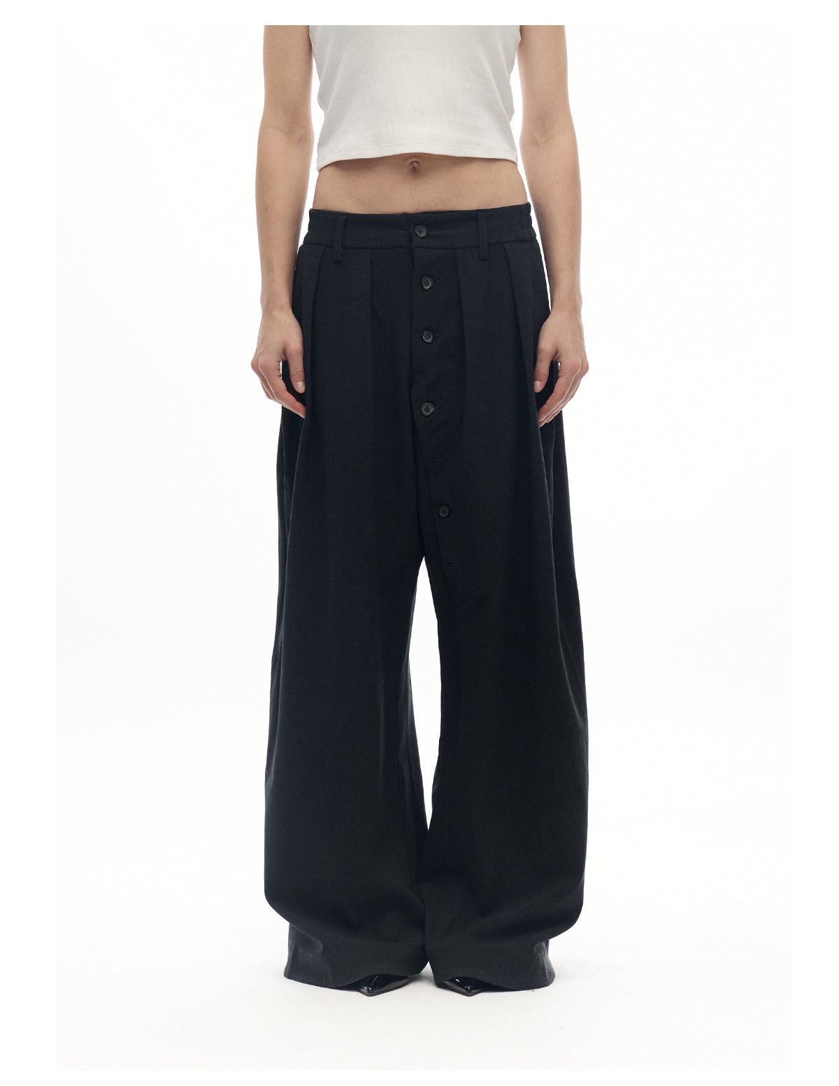"Lunar Eclipse" loop-up grey live-pleated kendo trousers