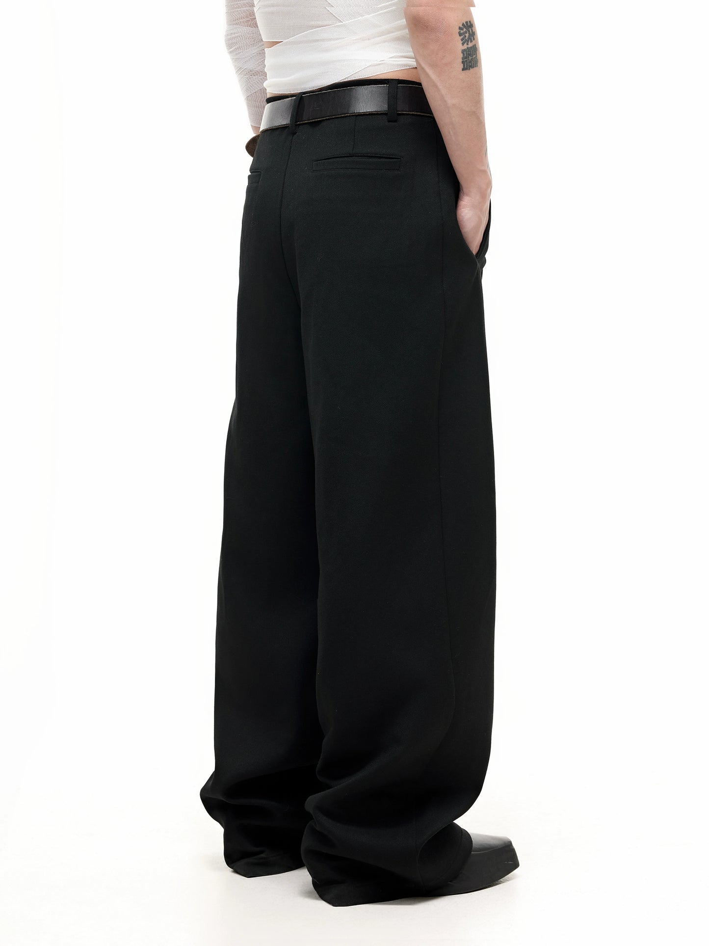 Pleated Drape Wool Trouser
