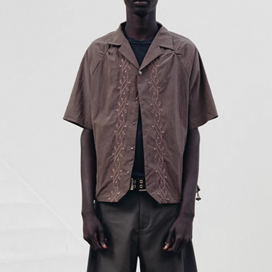 embroidery short-sleeved shirt