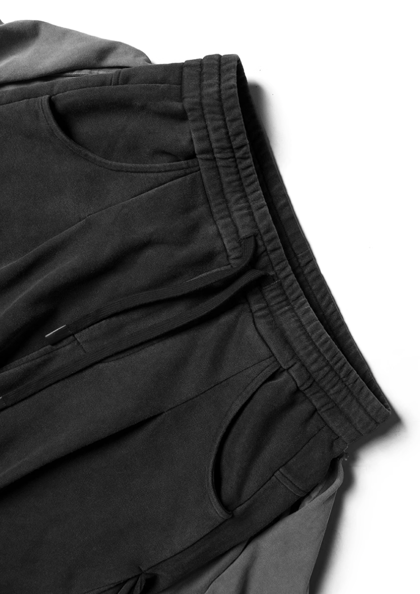 FART CROPPED SWEATPANTS