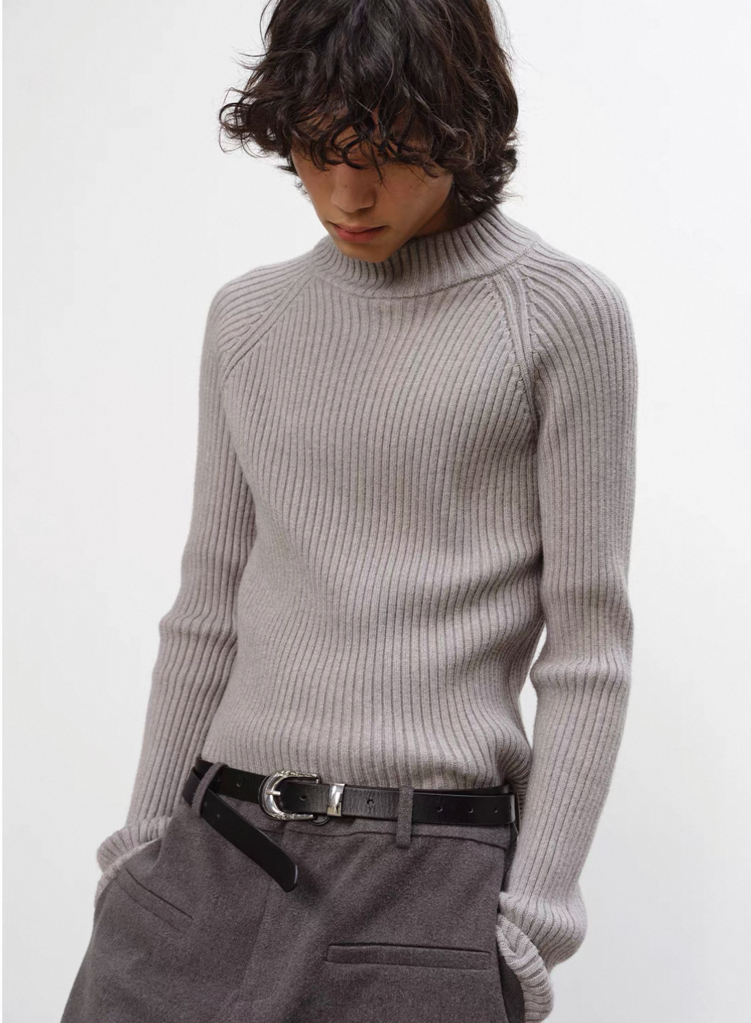 Thick Pit Raglan Sweater