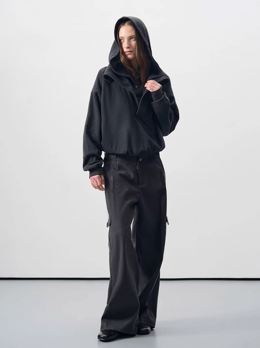 Cropped pullover hooded sweatshirt