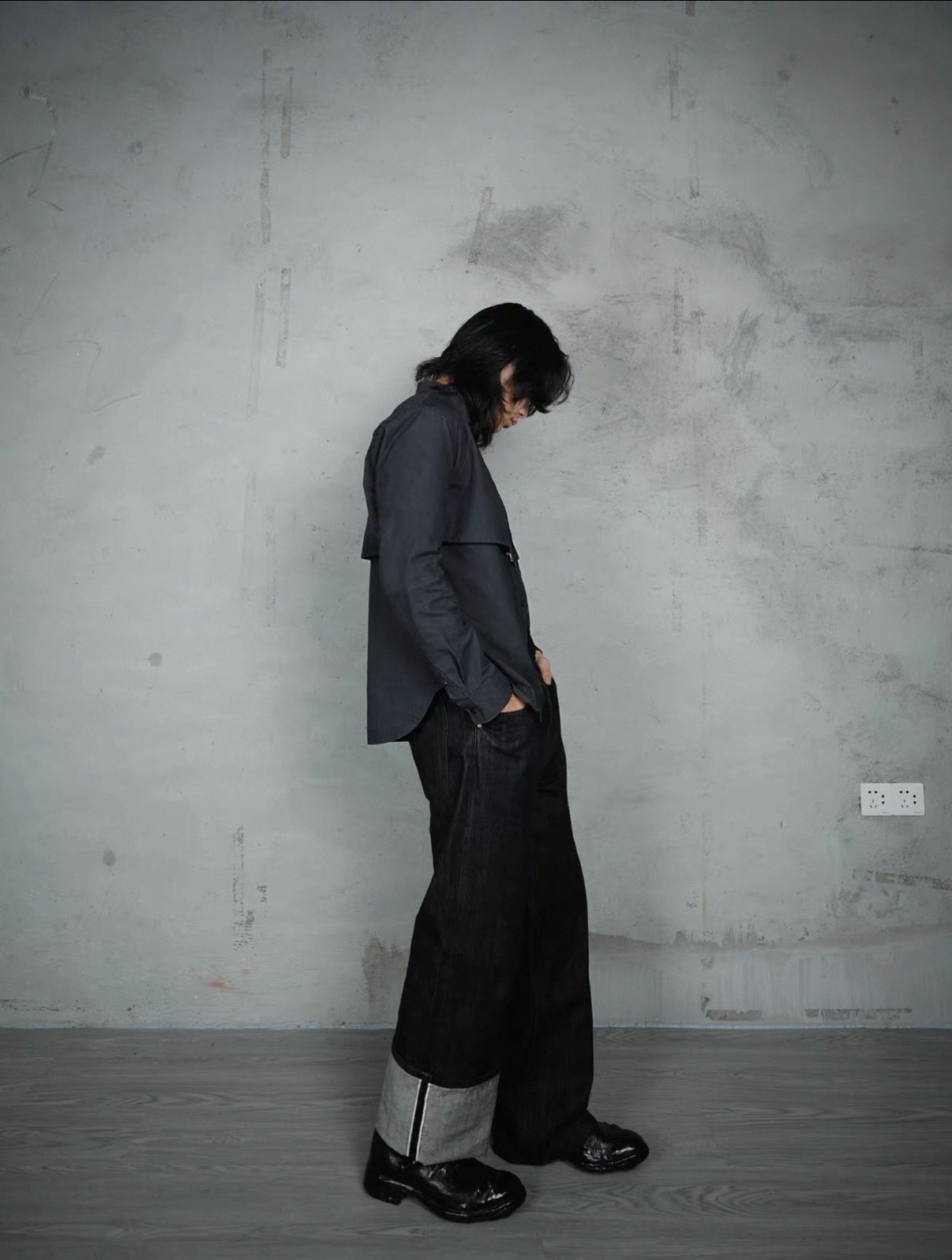 Raw Cow Wide-Leg Loose Jeans