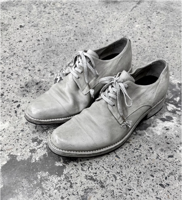 Washed craftsman derby leather shoes