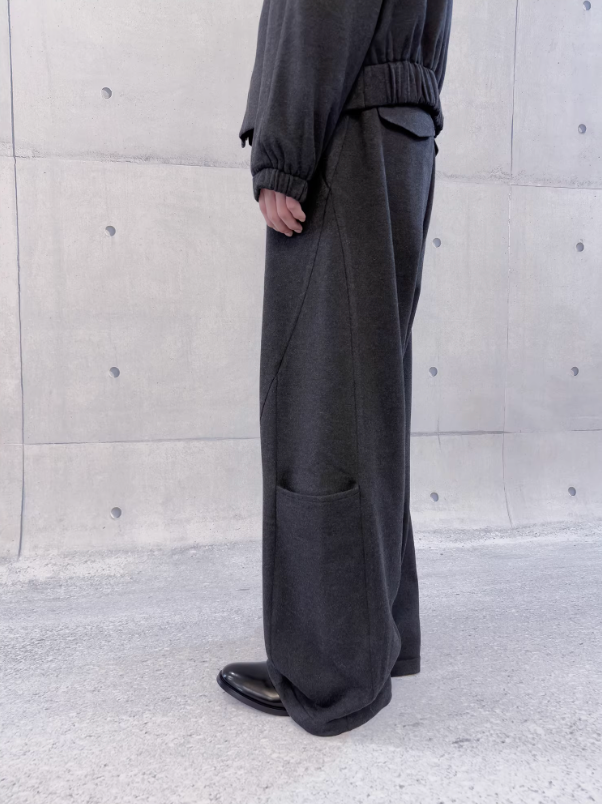 3D tailored pockets draped trousers