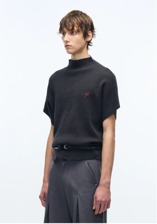 High Neck Curved Embroidered Short Sleeves