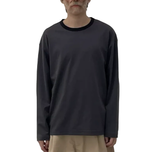 Loose fit solid color T-shirt