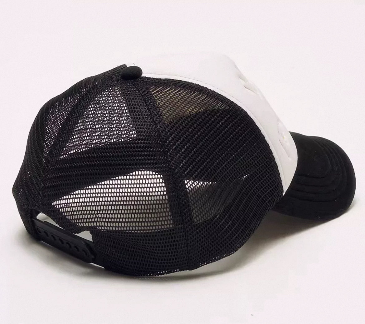 Lattering Cap