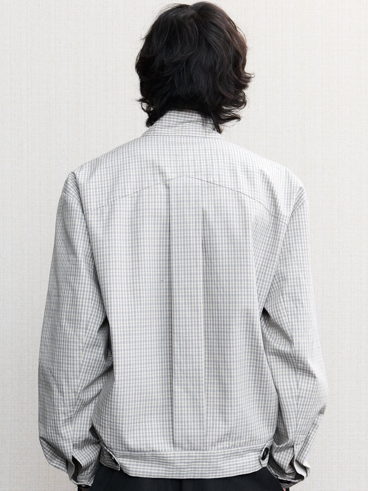Fishing Net cross-collar pleated jacket