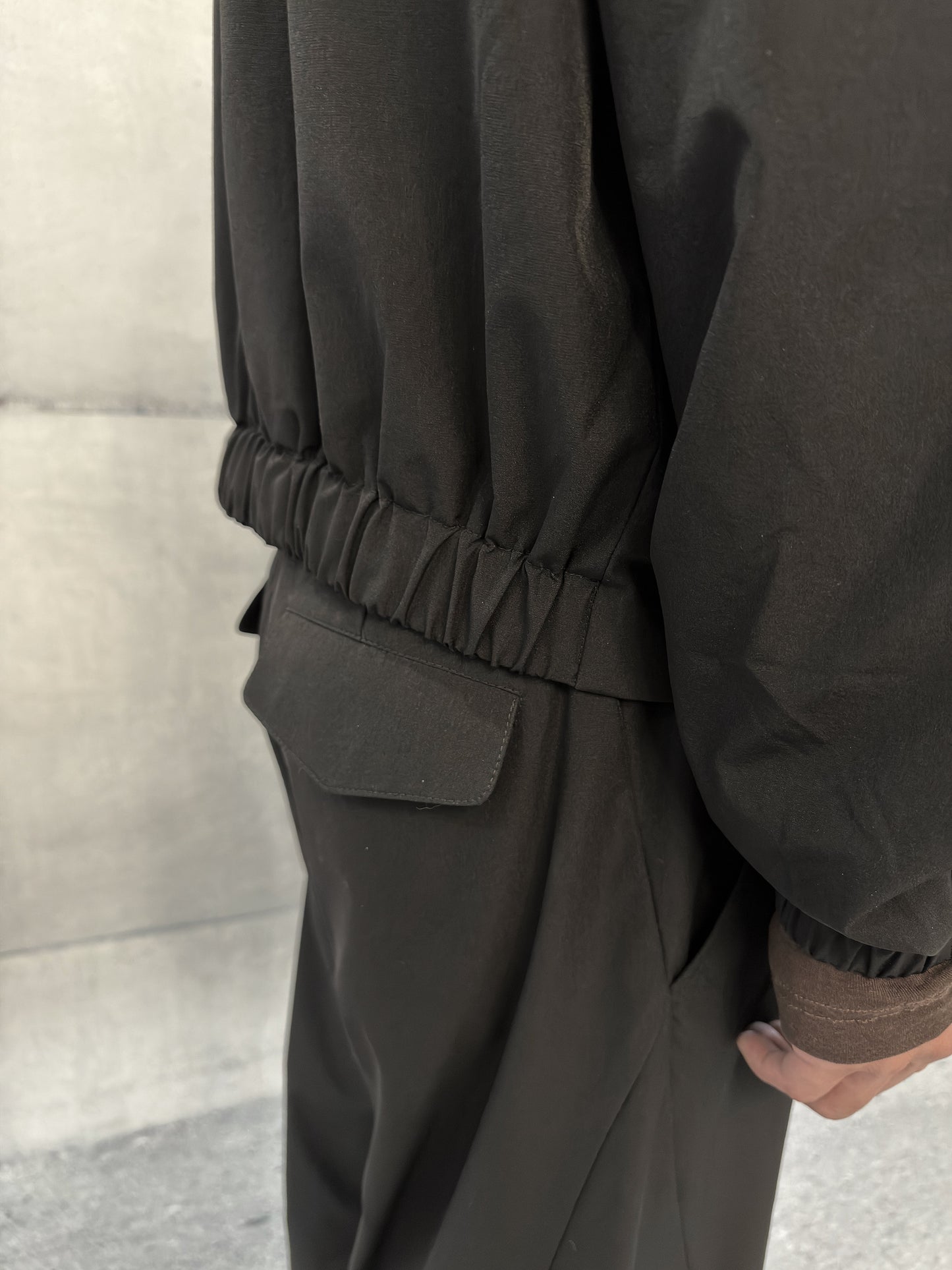 Tailored zip short jacket