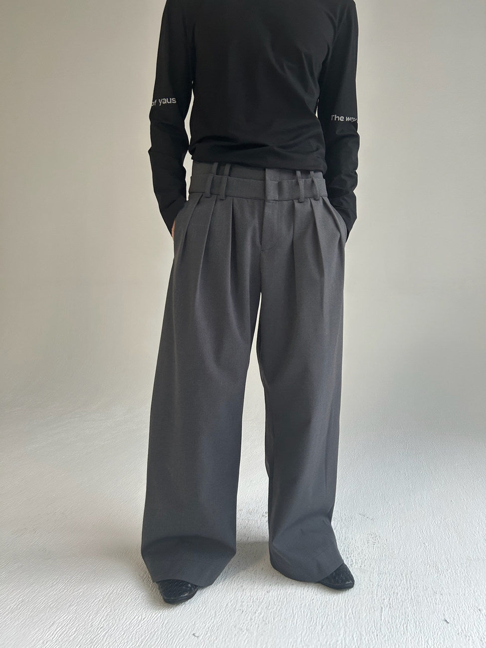 Wool double waist trousers