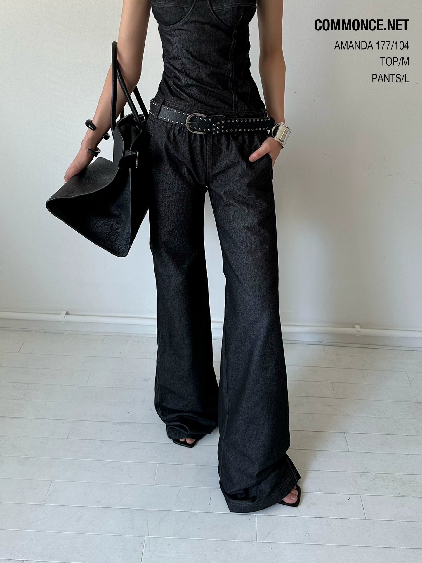 Low-rise Raw Denim Jeans