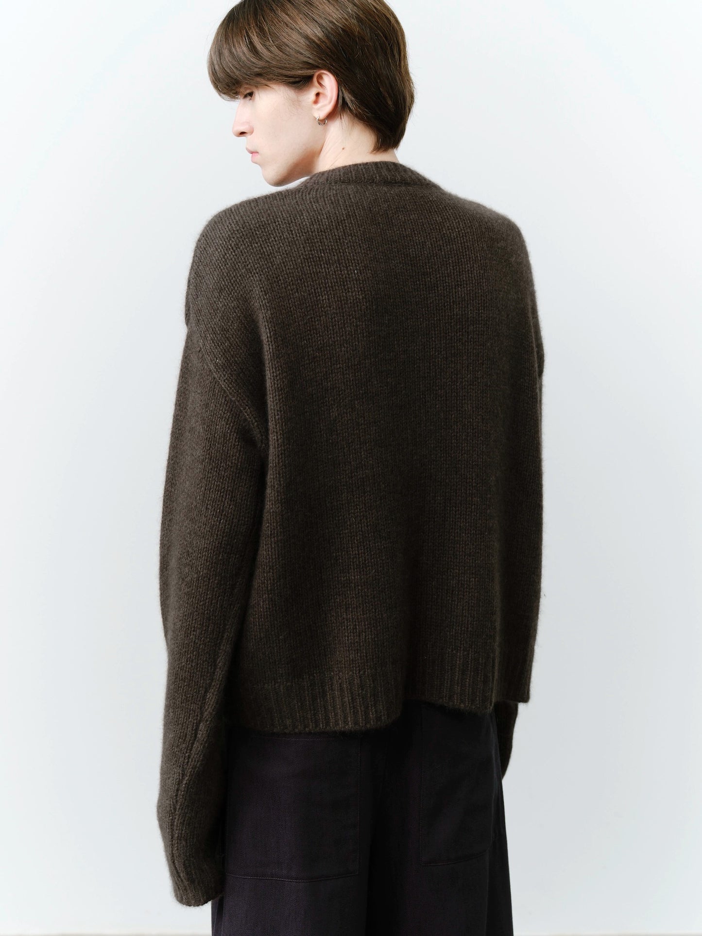 Cunky Stitch Pony Crew neck Knit