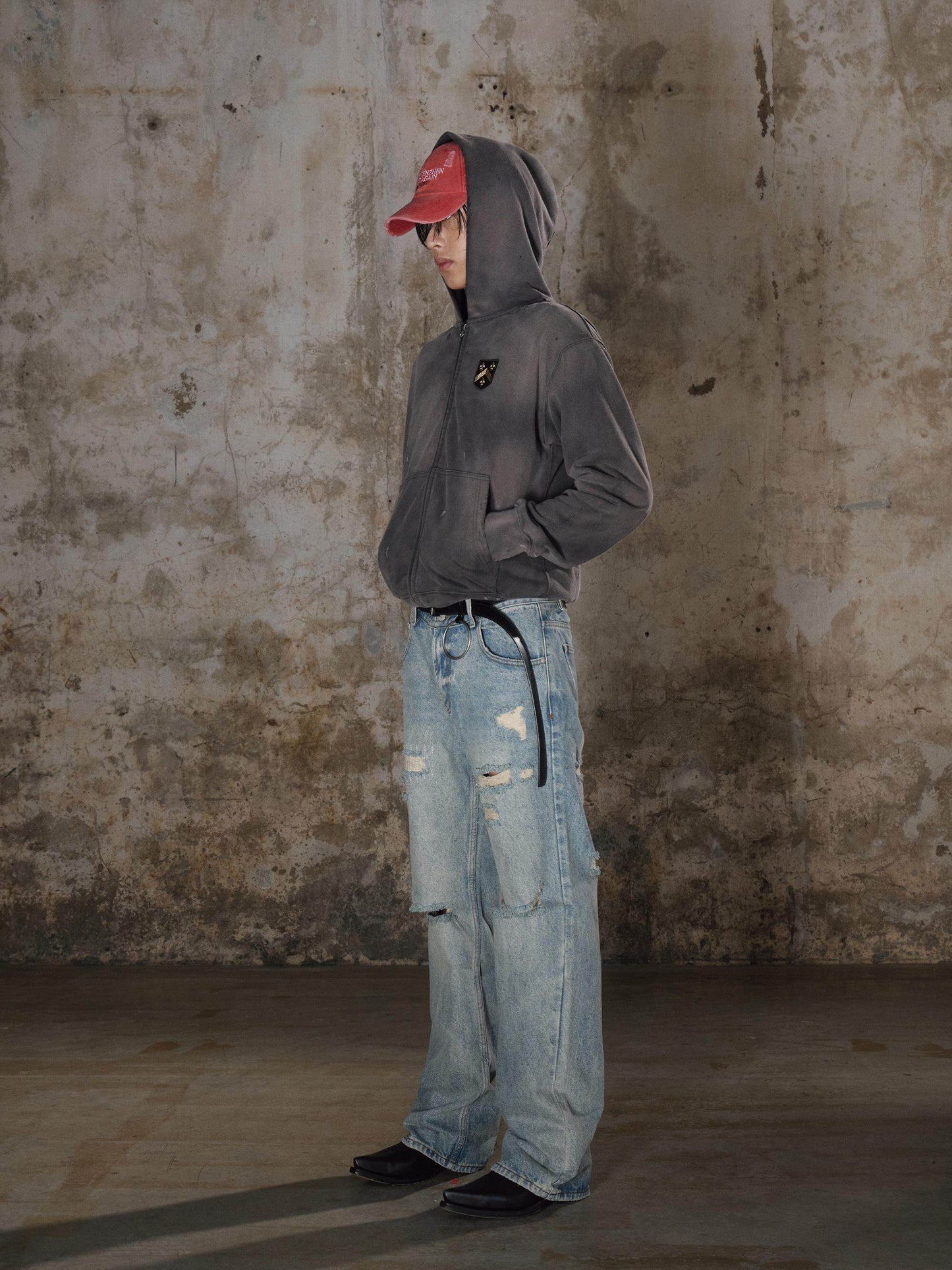 Roll Straight Ripped Patch Jeans