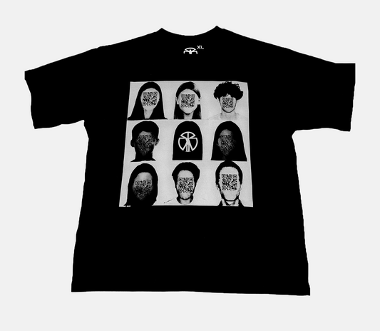 "Mosaic code" Short Sleeve T-shirt