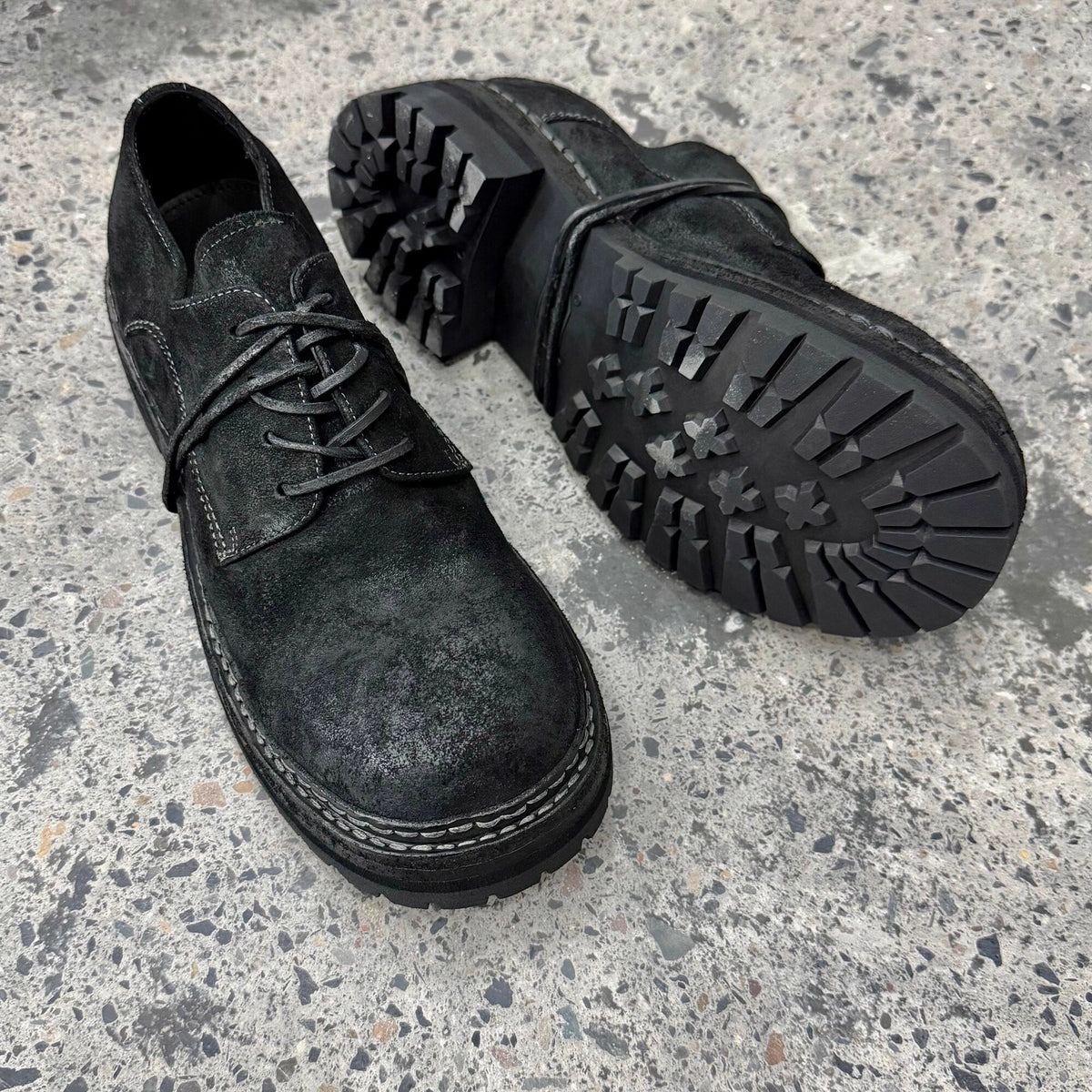 Double thread Goodyear derby leather shoes