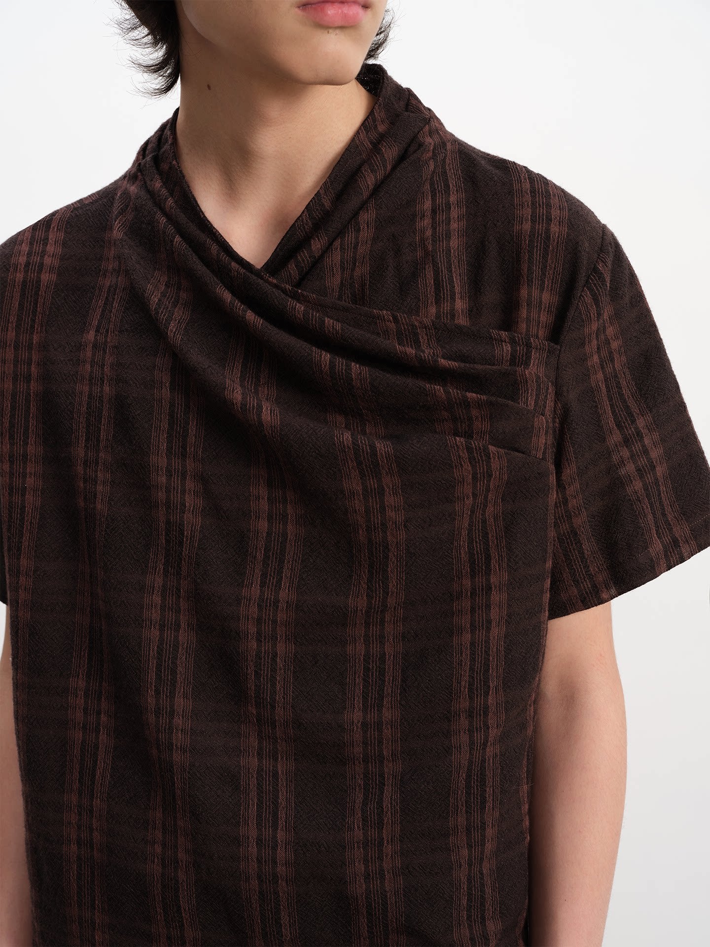 Pleated cross-neck plaid short sleeve t-shirts