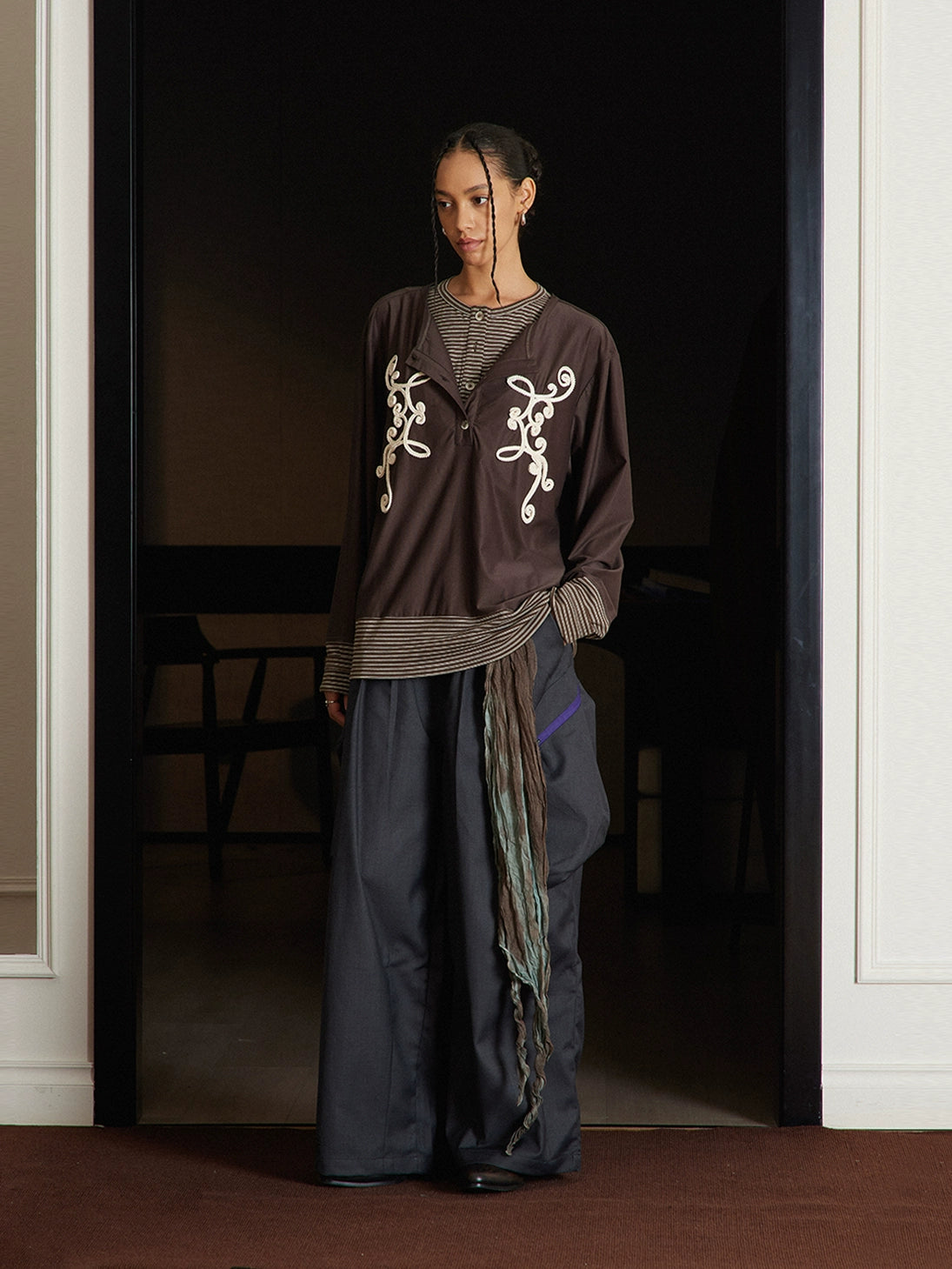 Stripe Fake layered Long Sleeve vintage embroidered T-shirt