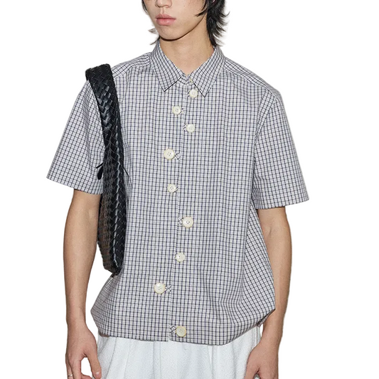 Multi-button plaid short-sleeve shirt