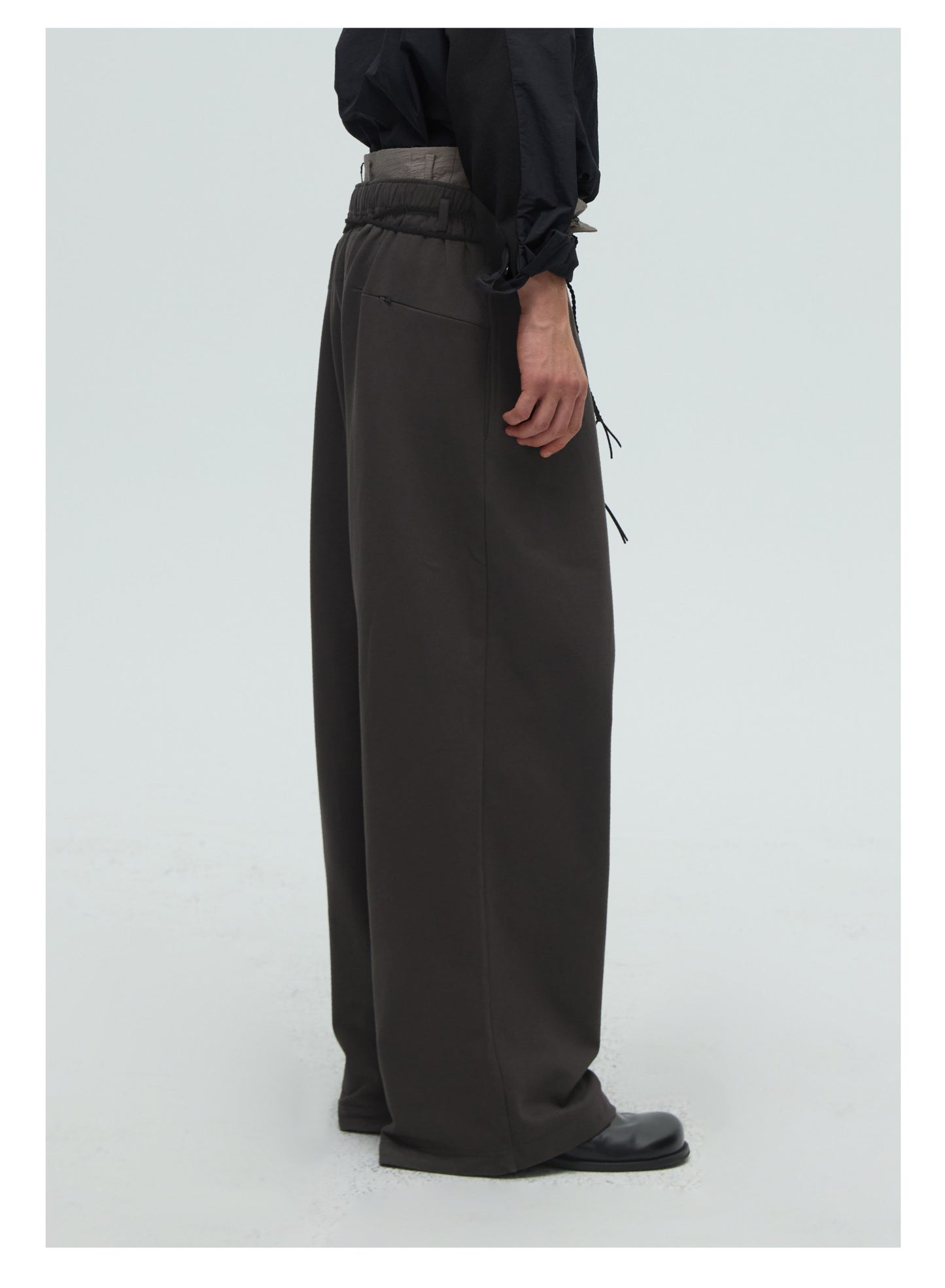 Woven belt wide-leg knit sweatpants