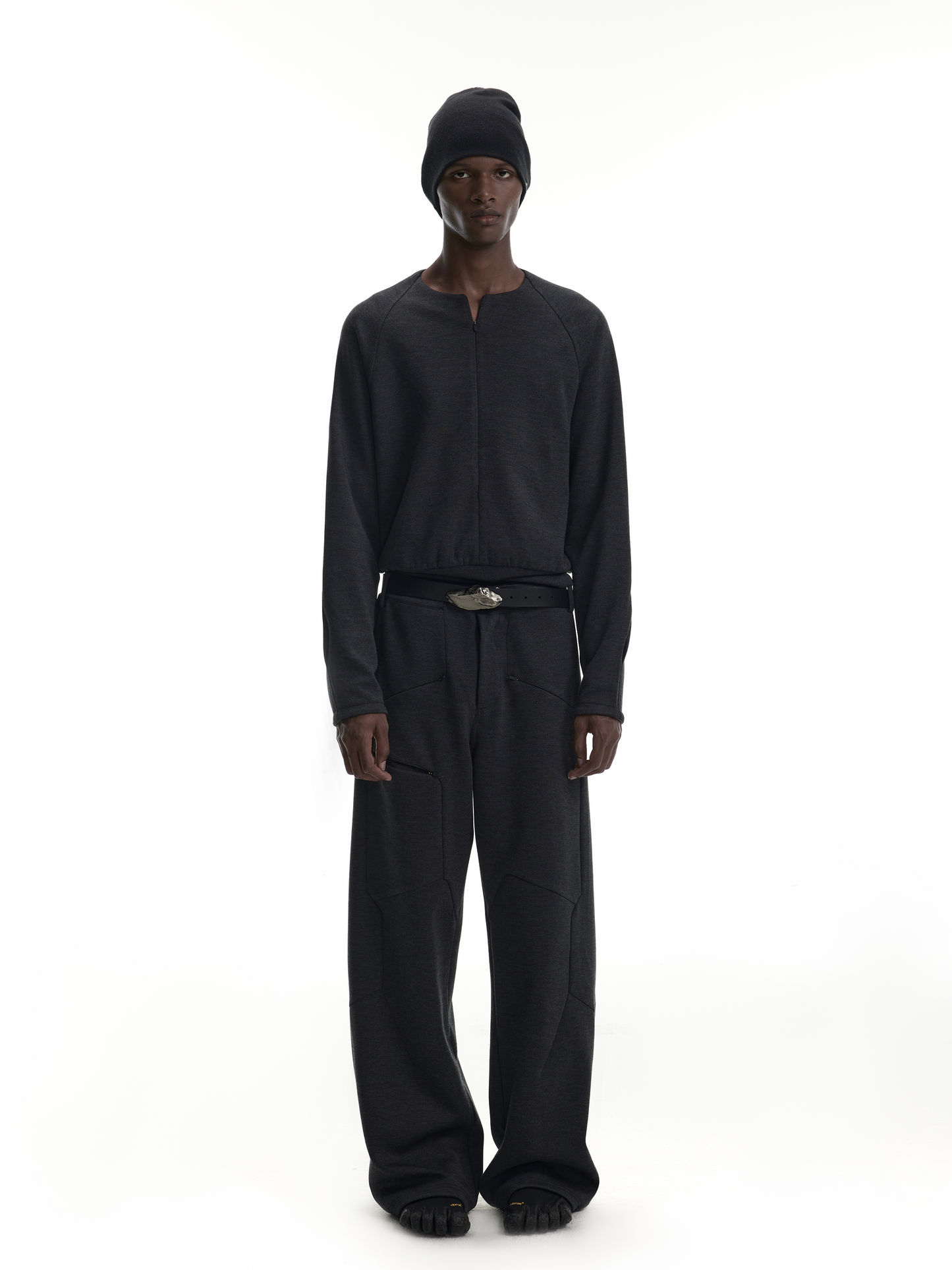 Air-cut wide-leg pants