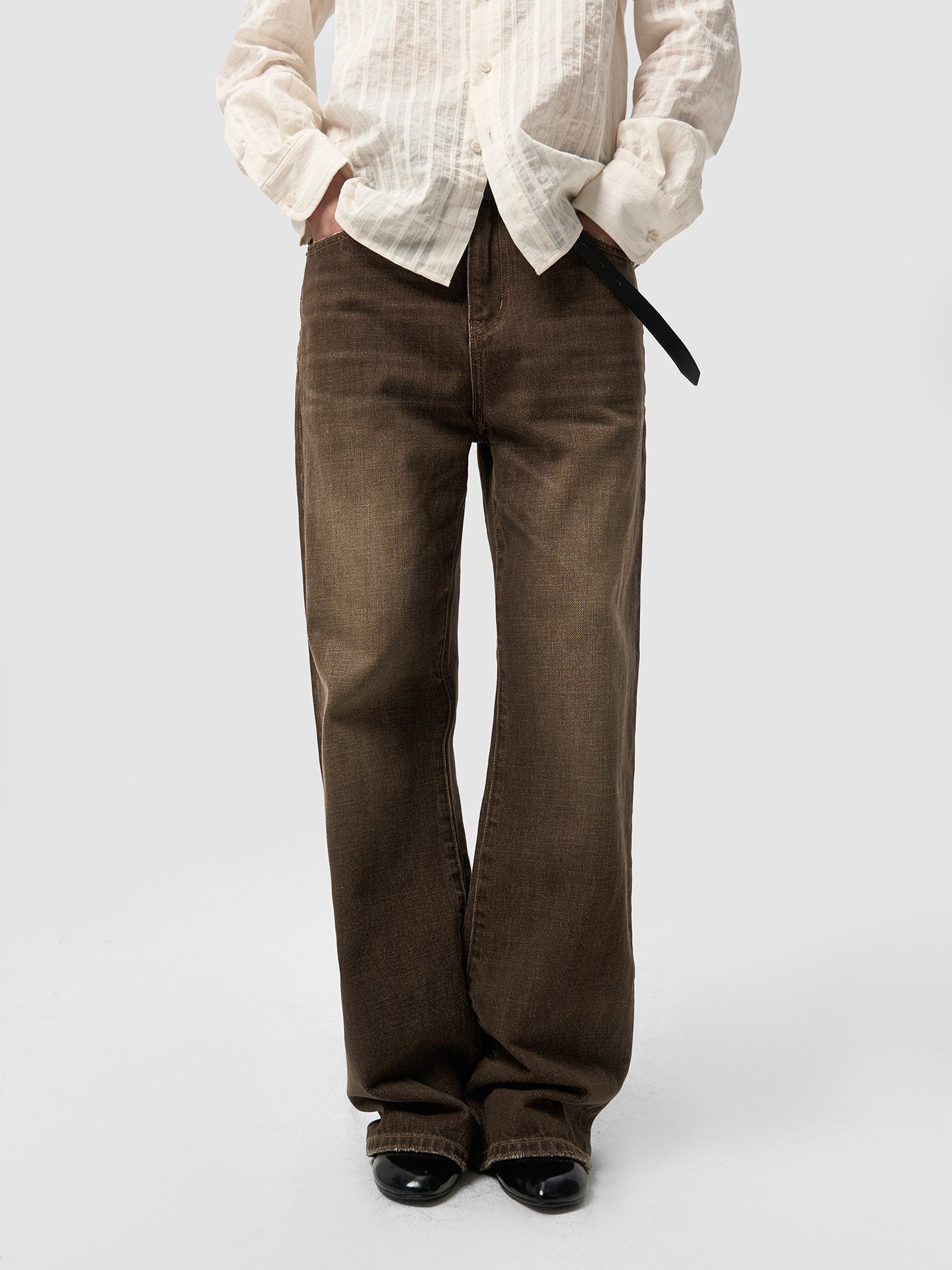 Leather patch jeans