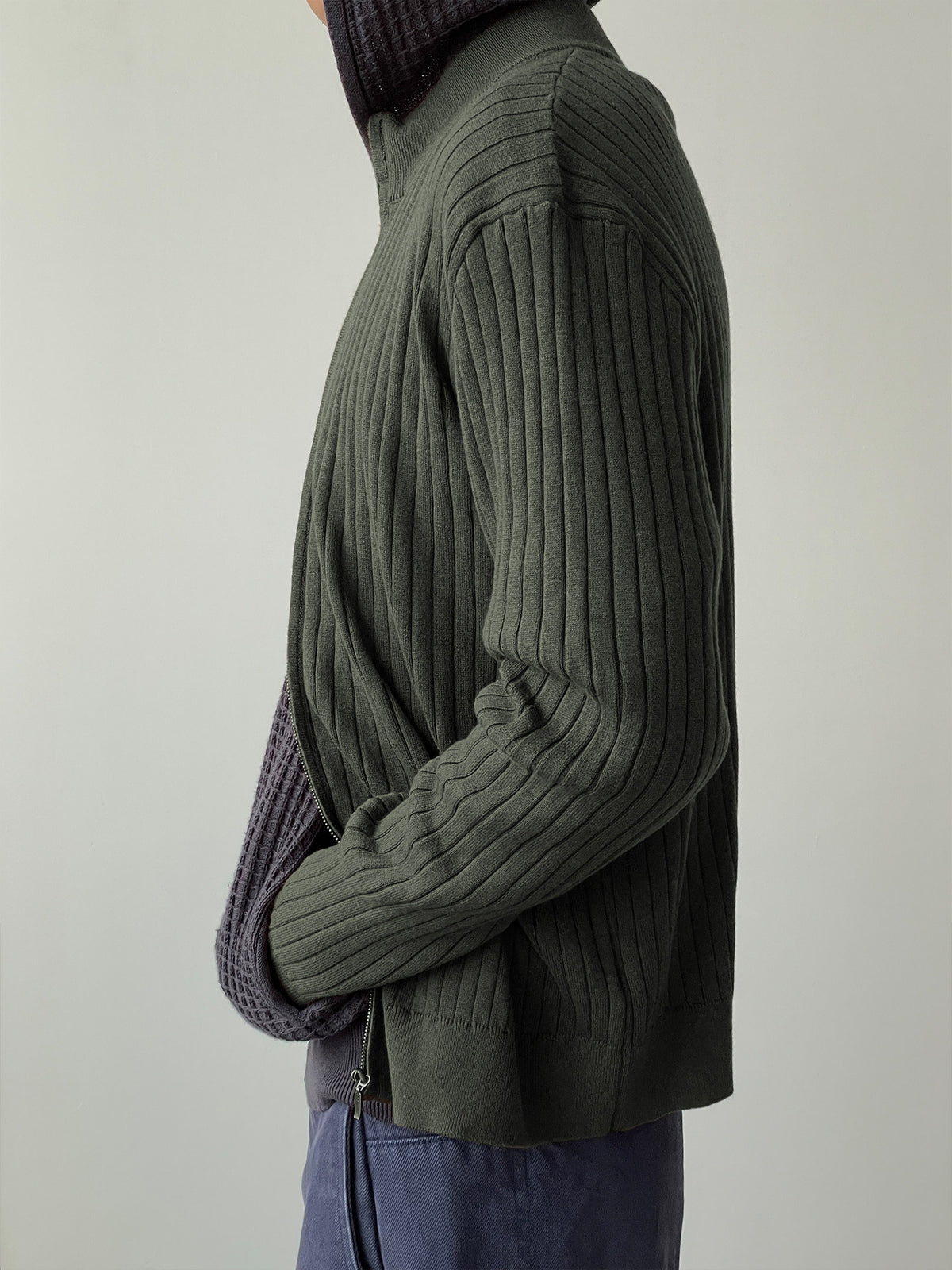Versatile cashmere blend zipper cardigan