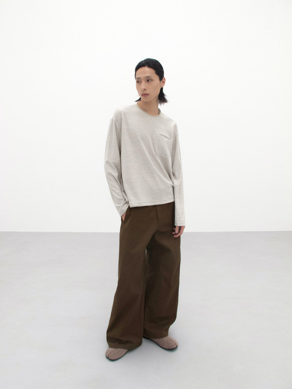 Rolled edge base long sleeves