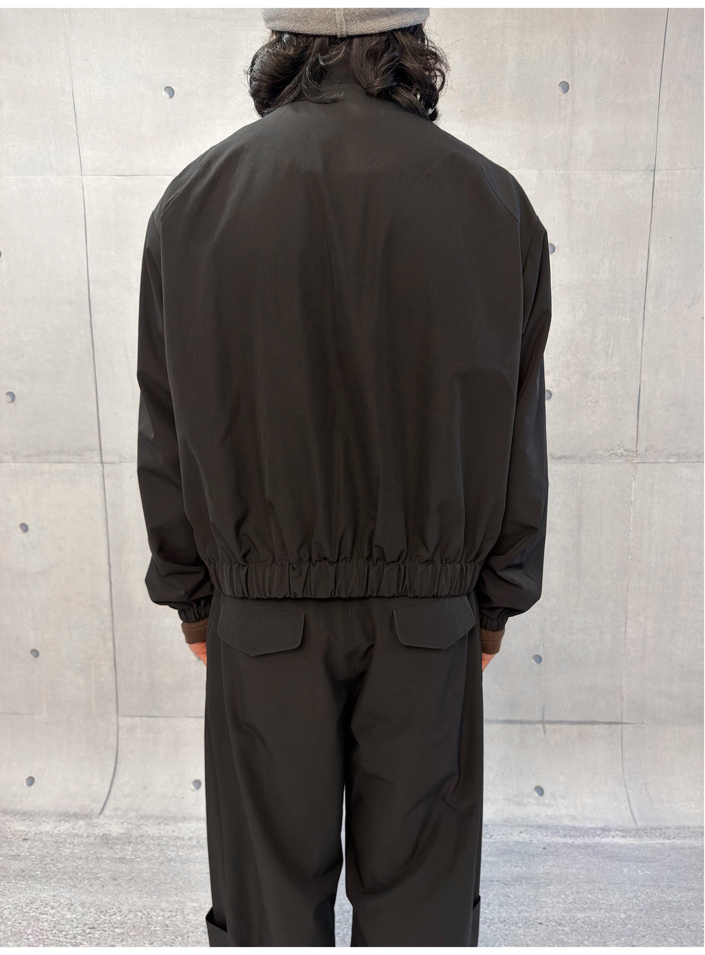 Tailored zip short jacket