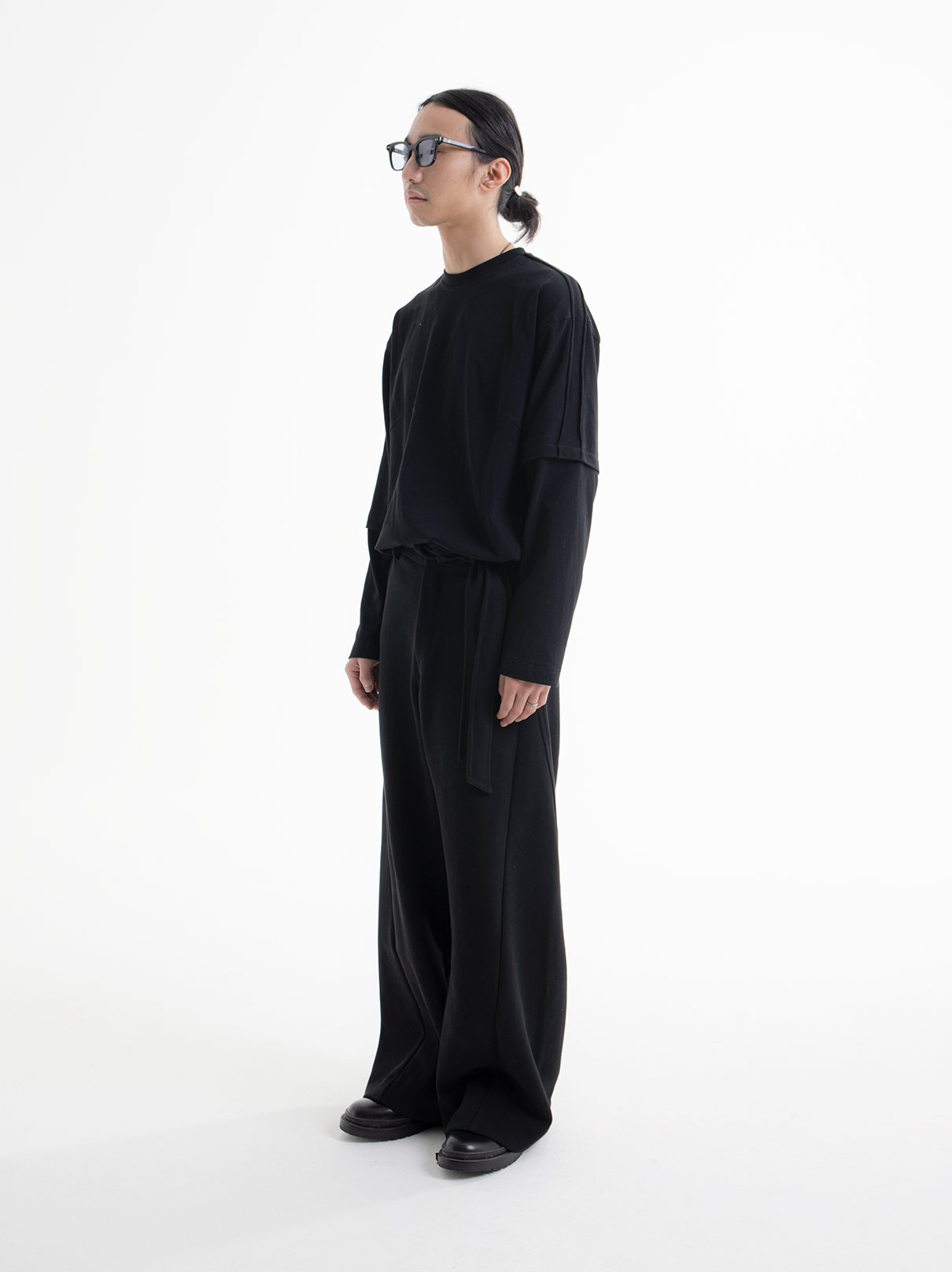 Asymmetrically faux-two-piece solid Long Sleeve T-shirt