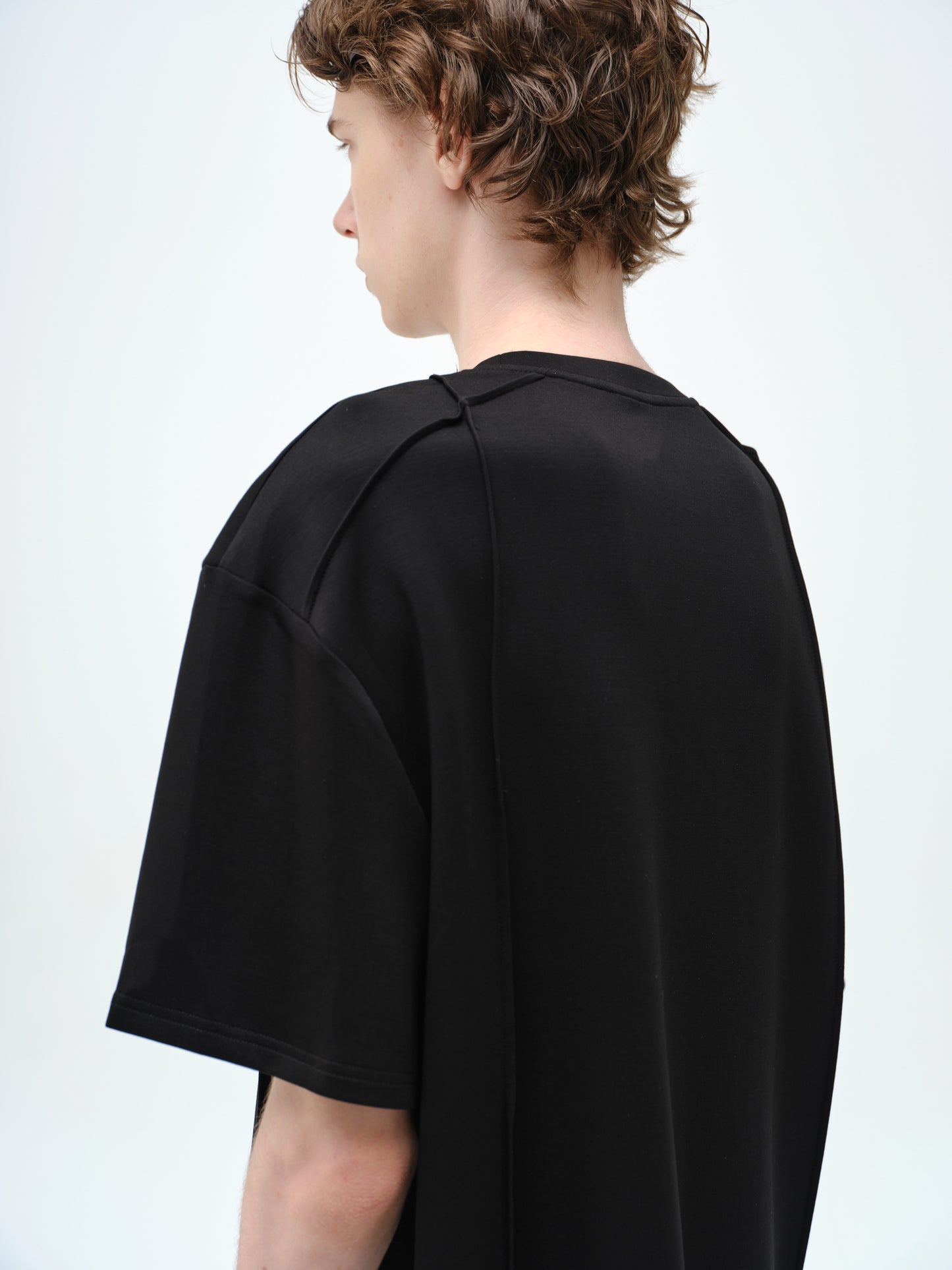 Structure division short sleeve t-shirt