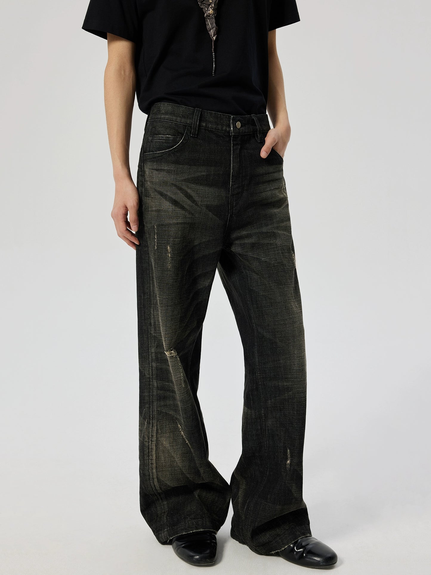 Nevada Wash distressed Jeans