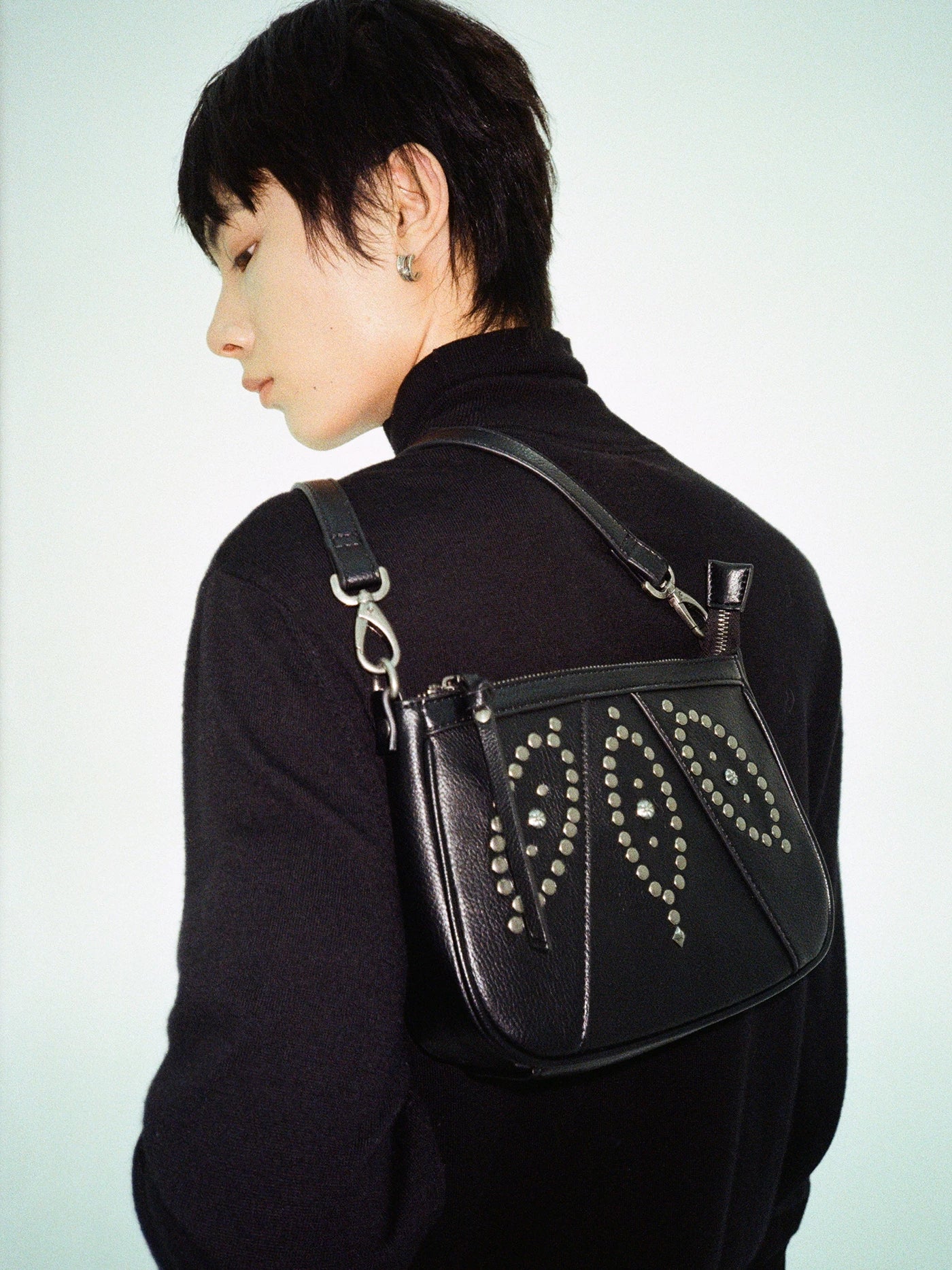 Handmade stud pattern shoulder bag