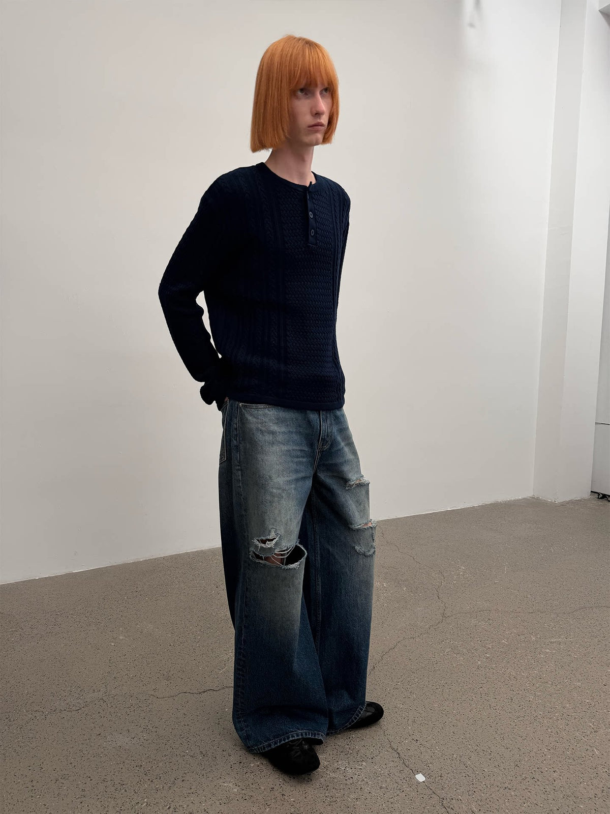 Knife-Cut Loose straight jeans