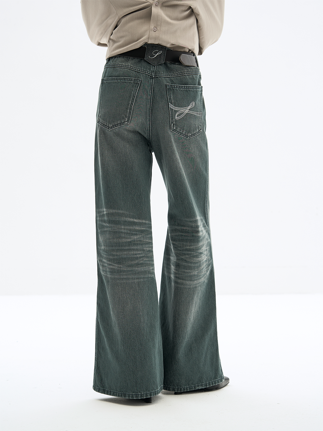 Embroidered casual bootcut denim – Verist
