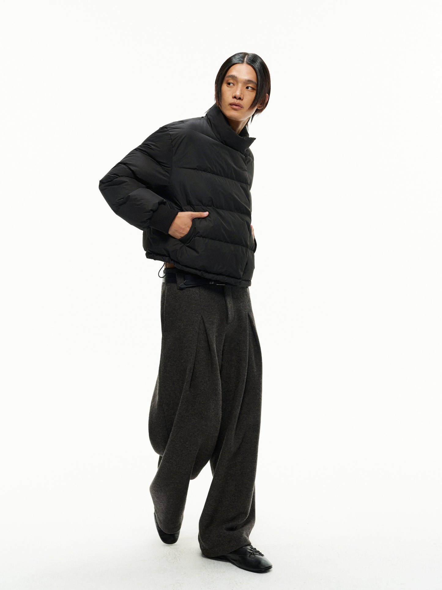 Magnetic buckle down jacket